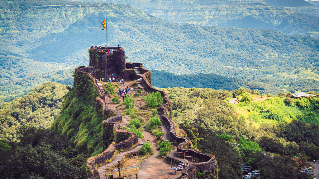 Mahabaleshwar – Lush Green Valleys and Waterfalls