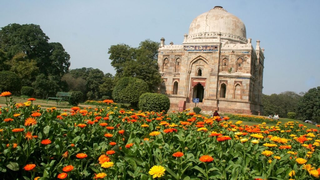 one-day trip topics from Delhi